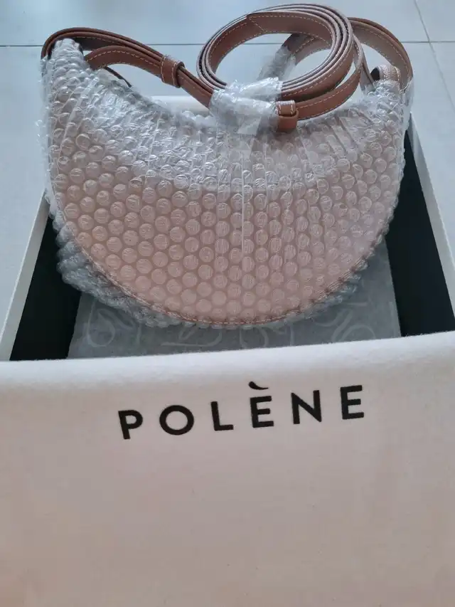 Buy luxury bag without luxury price tag (Polene)