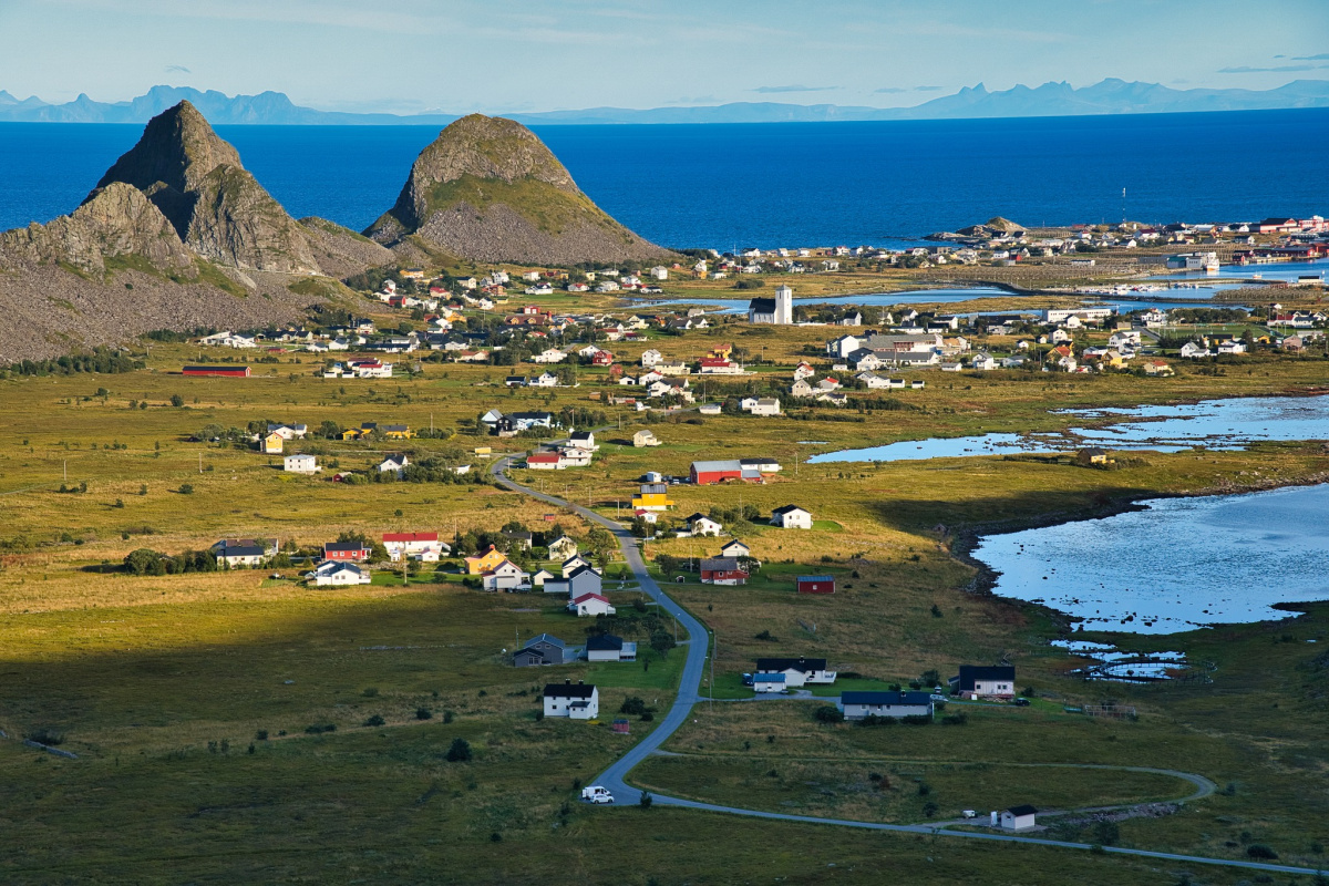 “Weather in Lofoten is like a box of chocolates. You never know what you’re gonna get.” 😃
