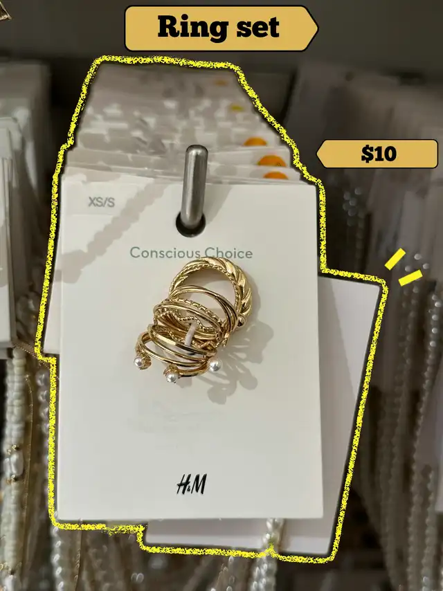 RUN TO H&M FOR GOLD JEWELRY UNDER $15
